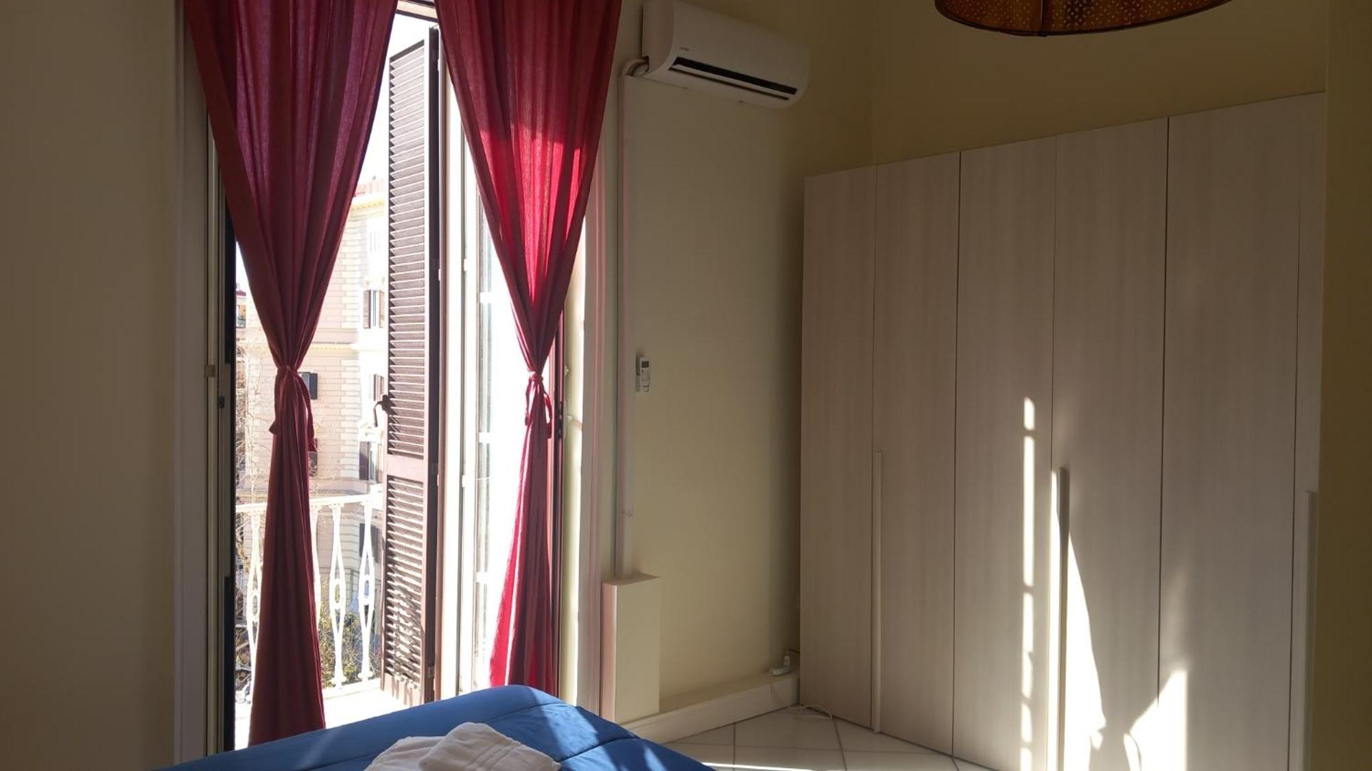 La Casa Di Elvira Apartment Naples Exterior photo